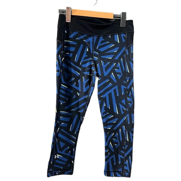Under Armour blue and black abstract capri workout pants size small - Picture 1 of 6